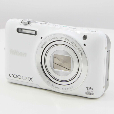 Nikon S6600 Compact camera with vari-angle LCD. 12x Optical Zoom