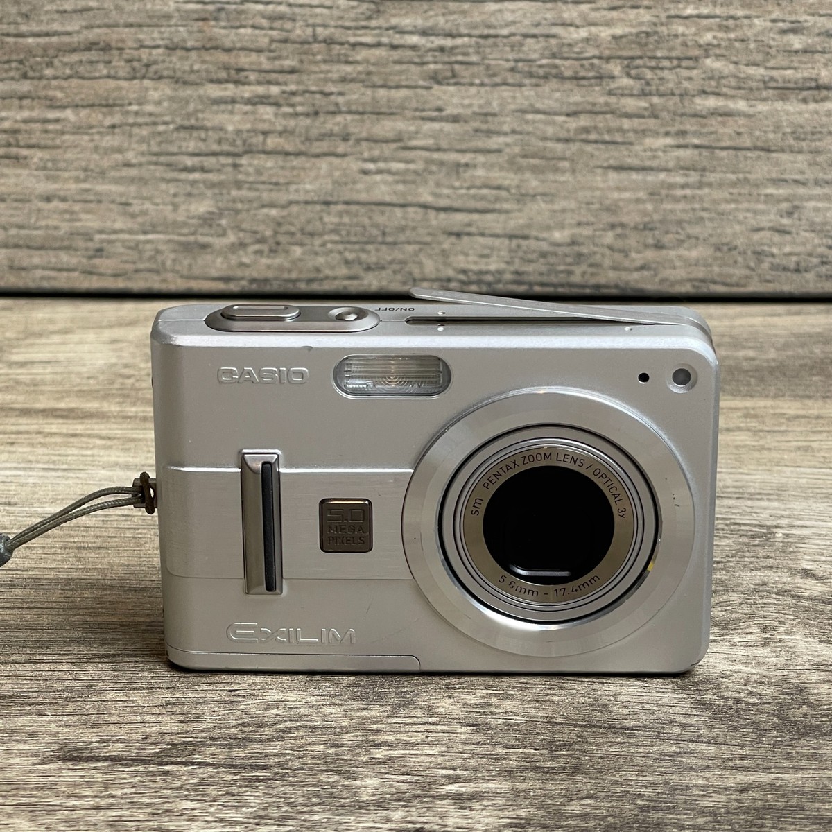 Casio Exilim EX-Z57 Silver 5.0 MP USB 2.7