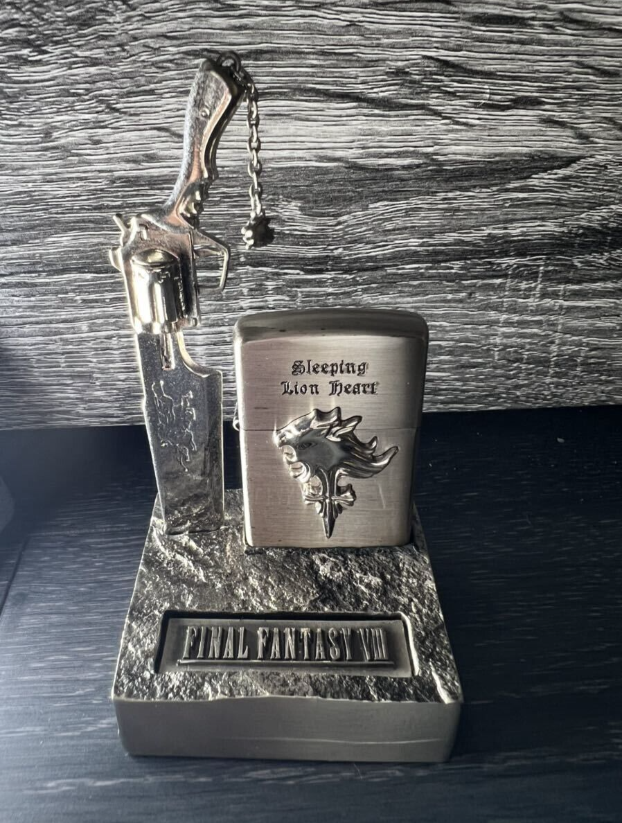 ZIPPO Lighter Final Fantasy VIII Squall Gunblade FF8 Square Enix