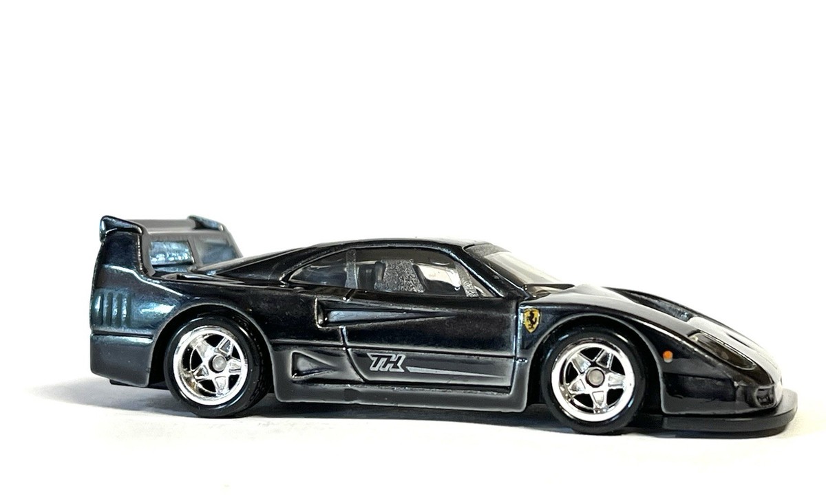 Hot Wheels New 2026 Ferrari F40 Competizione Super Treasure Hunt