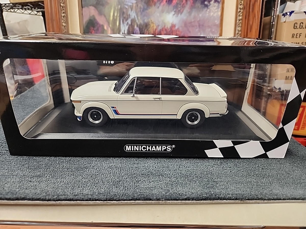 Bmw 2002 Turbo 1973-White Minichamps 1/18 | eBay