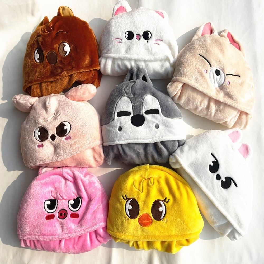 Stray Kids Blanket SKZOO Cartoon Hoodie Throw Warm Cloak Bang Chan