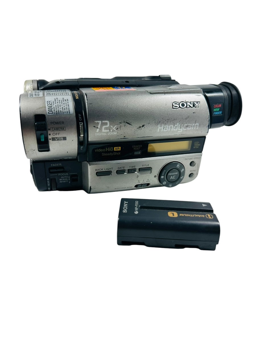 Sony CCD-TR940 Handycam Hi8 XR 8mm Video Camcorder with Battery