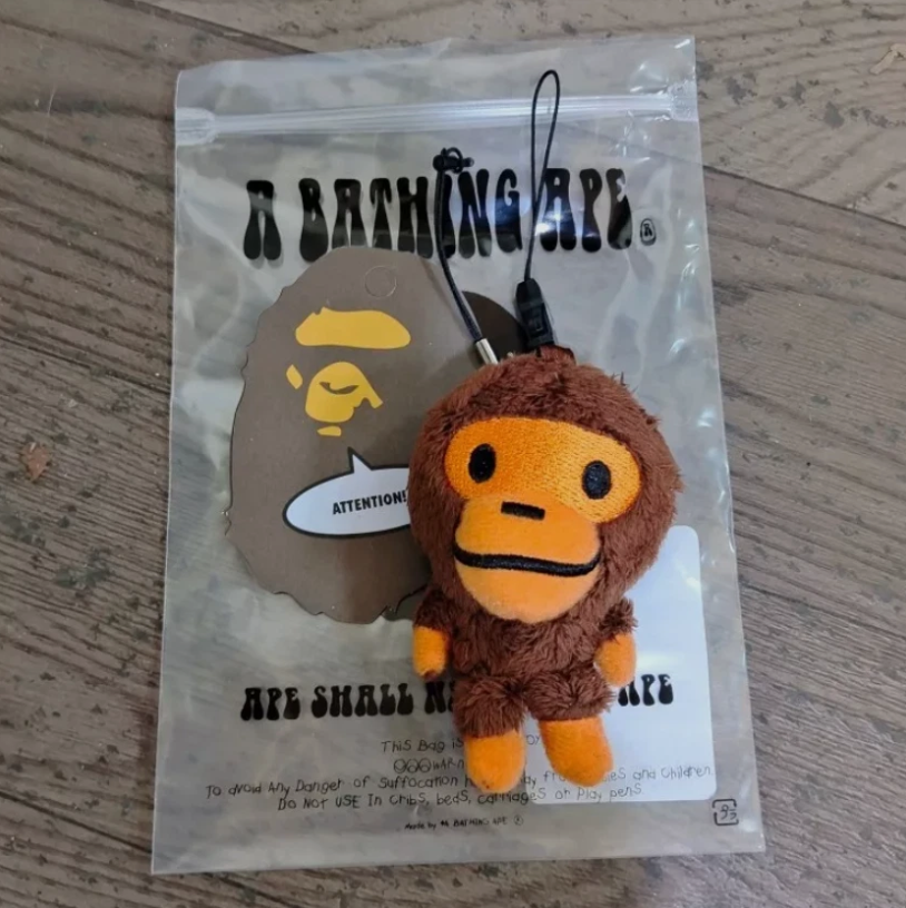 New With Tags A Bathing APE Baby Milo Plush Doll Keychain Bag