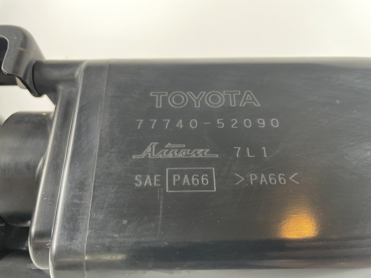 OEM 2006-2012 TOYOTA YARIS 2008-2014 SCION XD VAPOR FUEL CANISTER