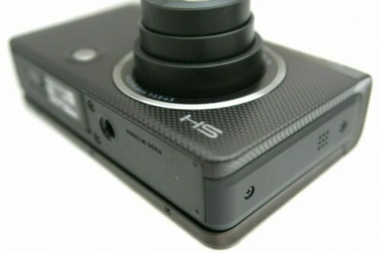 Casio Exilim EX-ZR50 ZR 50 16.1 MP digital camera 10x zoom lens