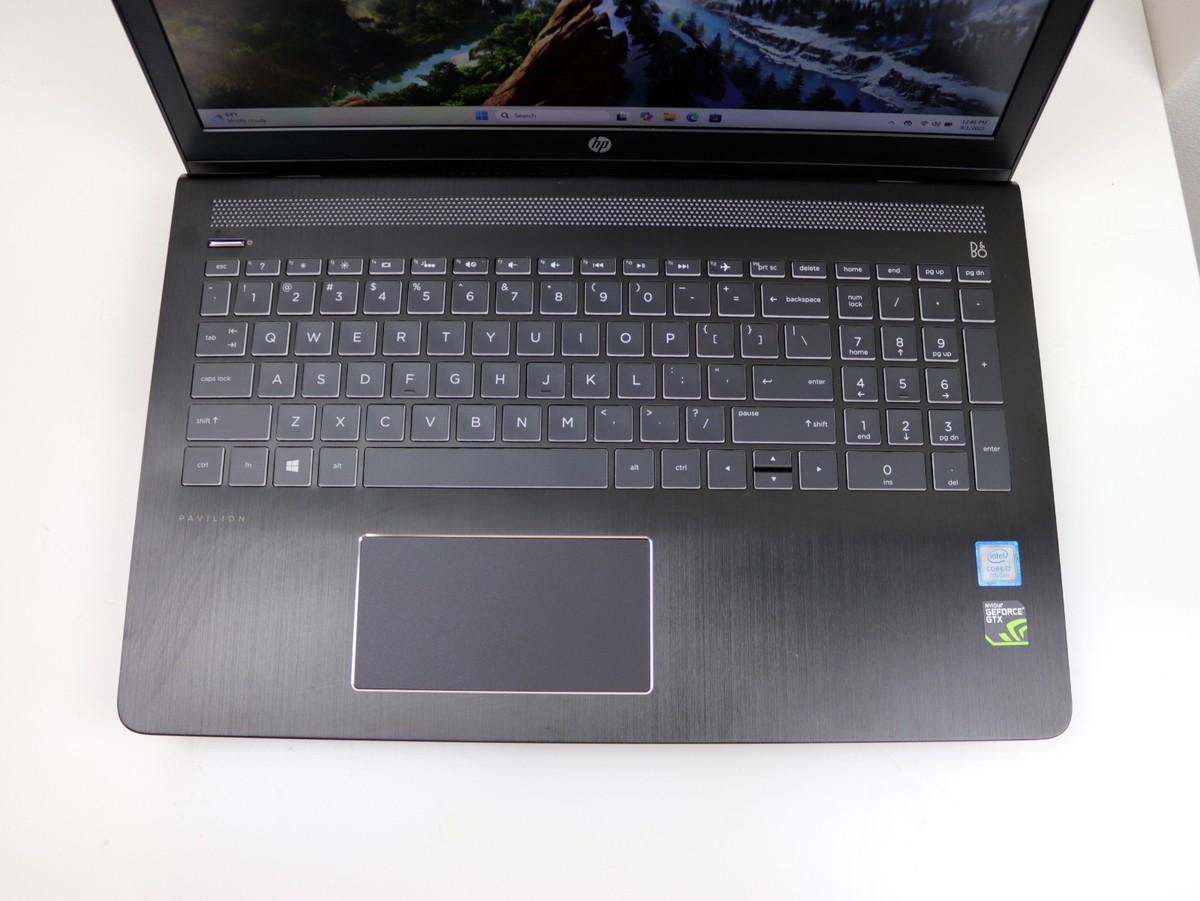 HP Pavilion 15-cb 15.6