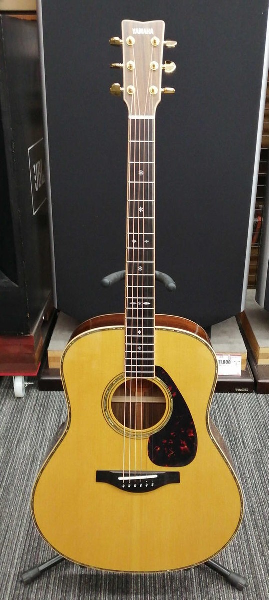 Used Yamaha LL 36 Acoustic Guitar Original Jumbo Body With Hard