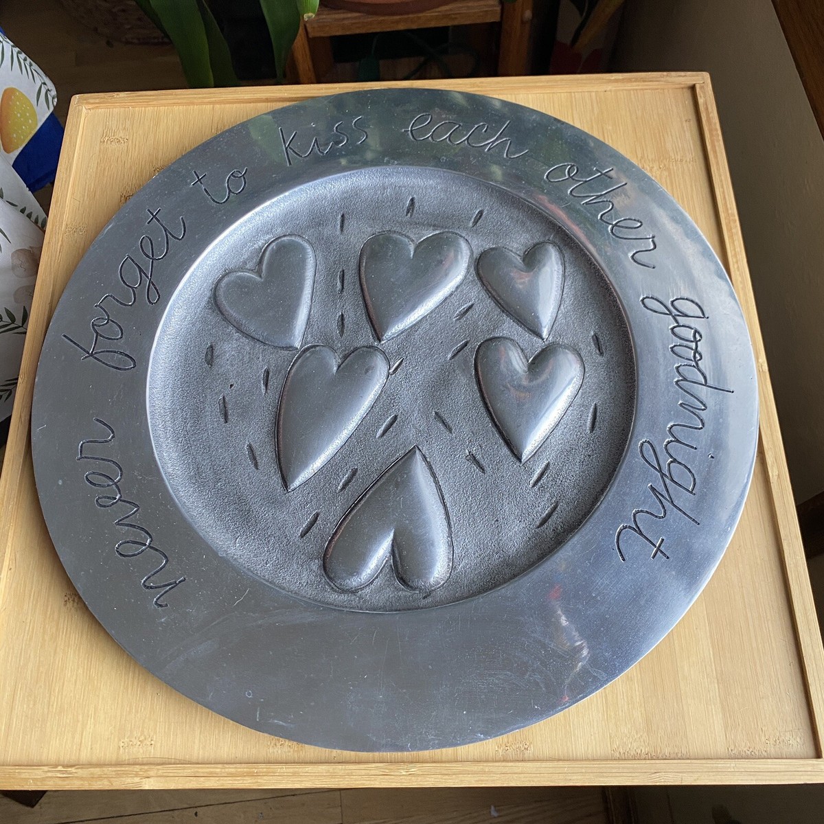 Silvestri Pewter Platter Never Forget to Kiss Goodnight by Sandra