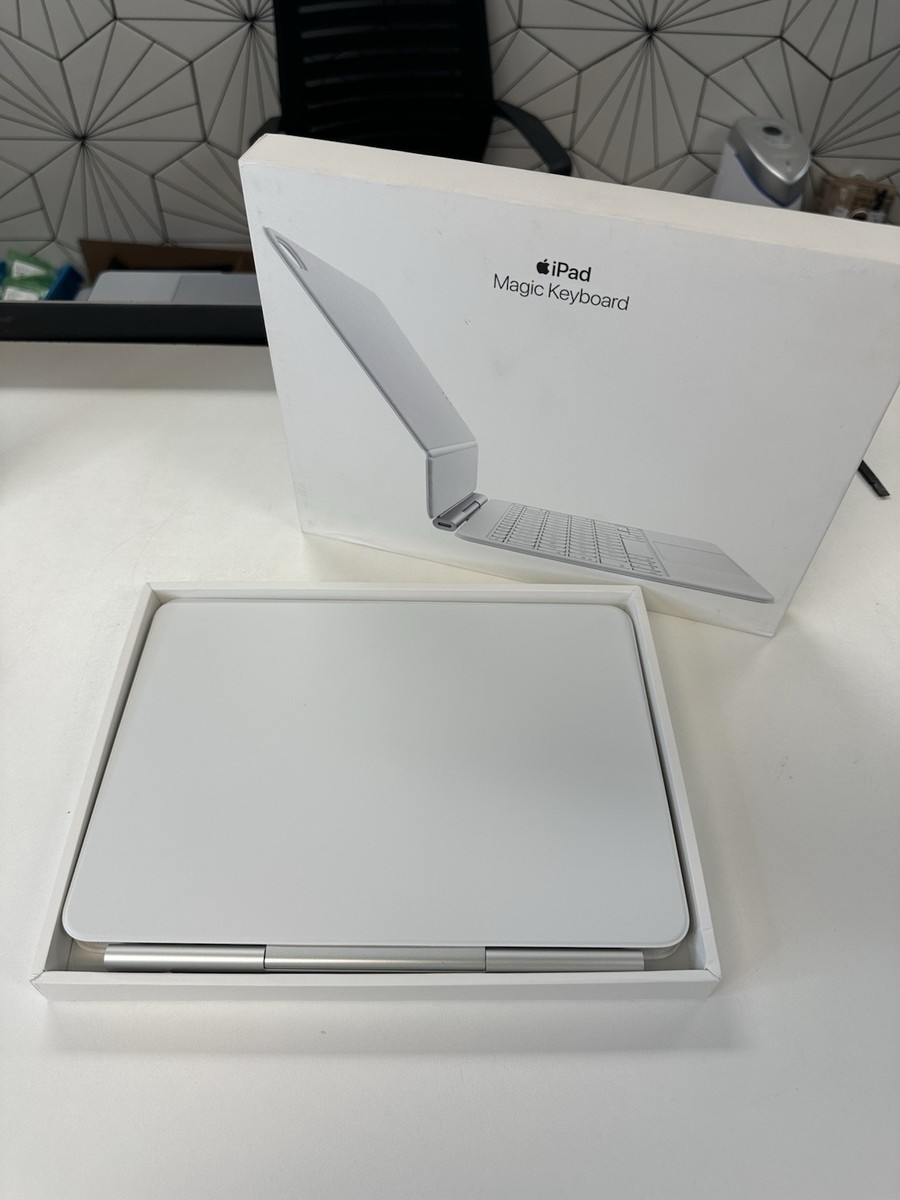 Apple Magic Keyboard for iPad Air 11-inch M3 With Apple Care Till