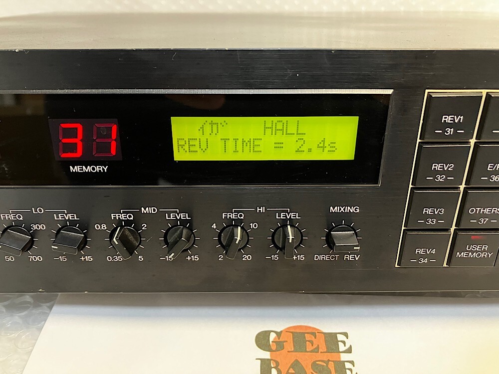 YAMAHA REV5 Digital Reverberator AC 100V Adopts DSP LSI Working