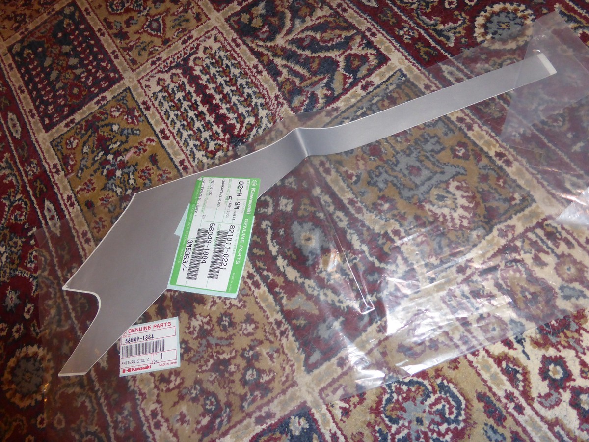 Kawasaki ZX ZZR 500 600 D 1991 Emblem Decal Label 56049-1884 NOS
