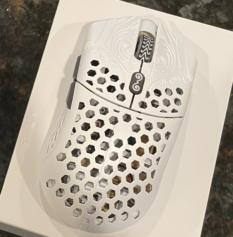 Finalmouse Starlight 12 PEGASUS Small Limited edition IN HAND! 1