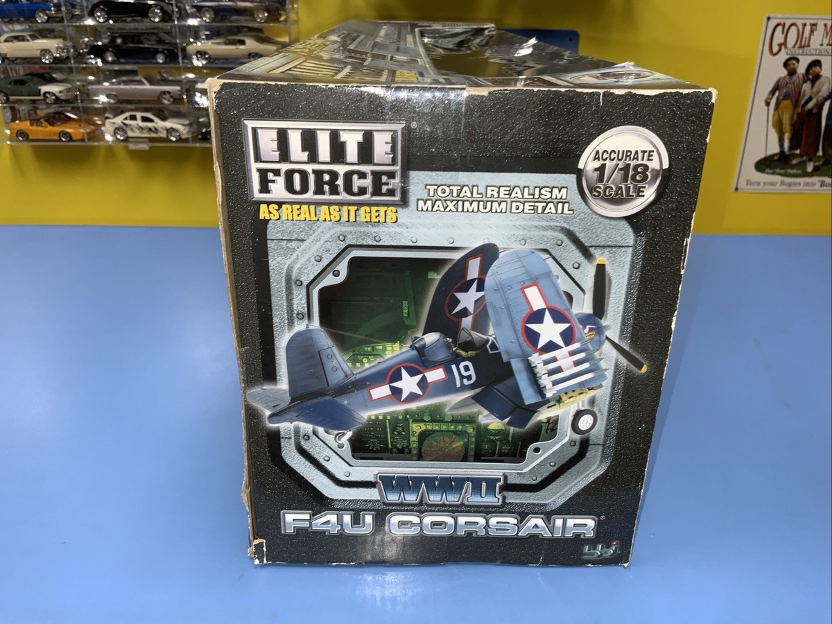 BBI Elite Force 1:18 WWII Marines F4U Corsair #82 