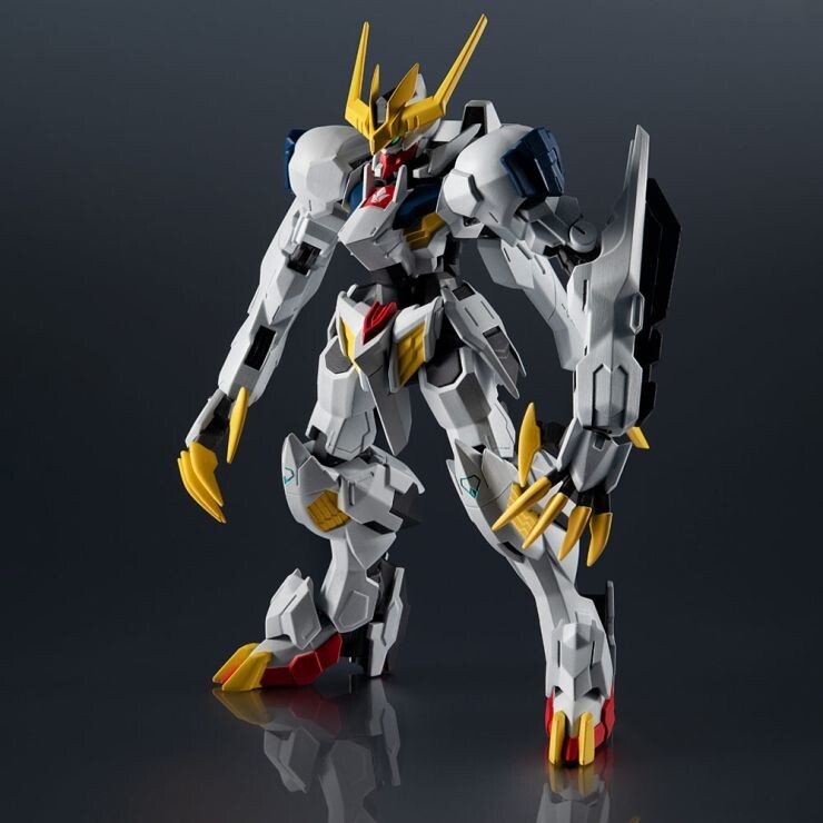 Gundam Universe GU-25 Gundam Barbatos Lupus Rex Iron Blood action