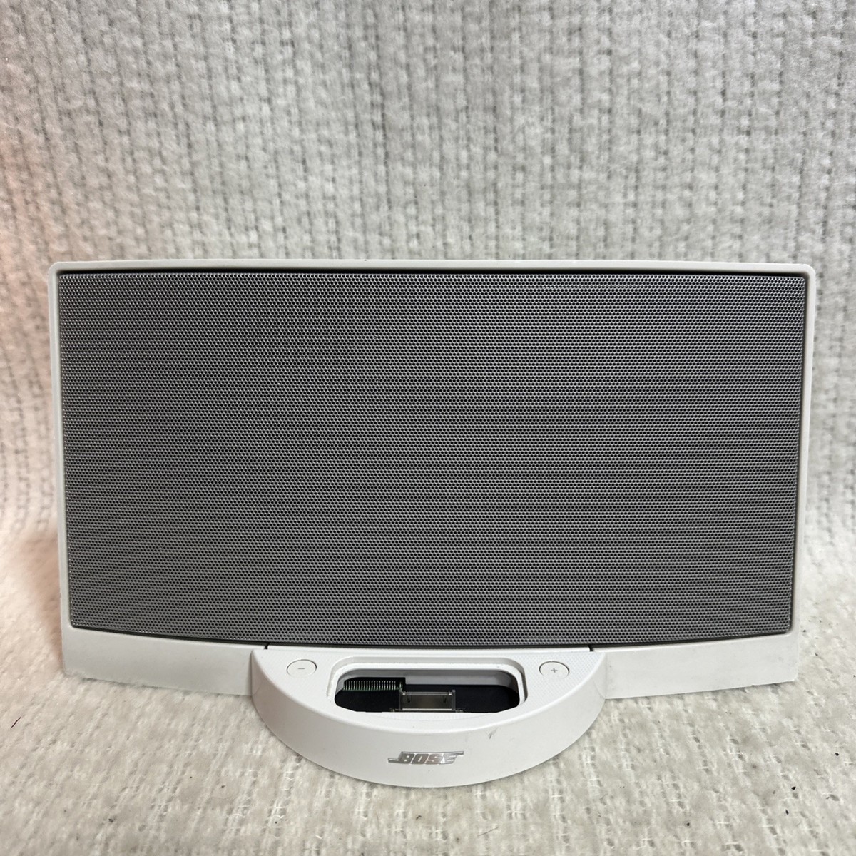 BOSE SoundDock, Digital Music System (iPod) Series 1, White (For