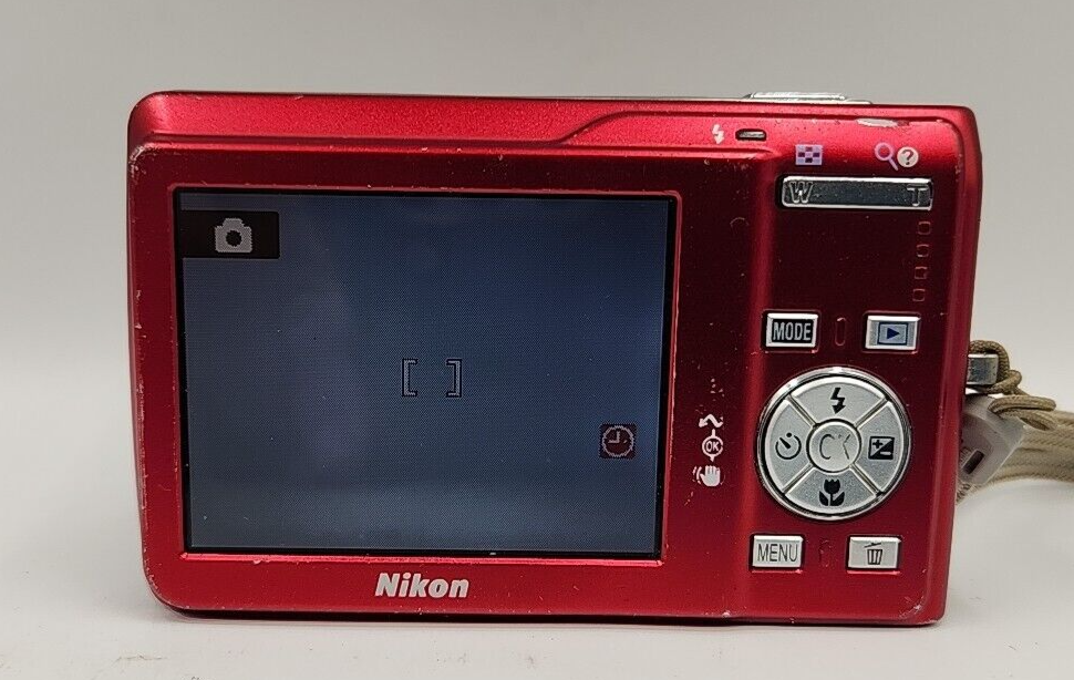Nikon COOLPIX S210 8.0MP 3x Optical CCD Vintage Digital Camera