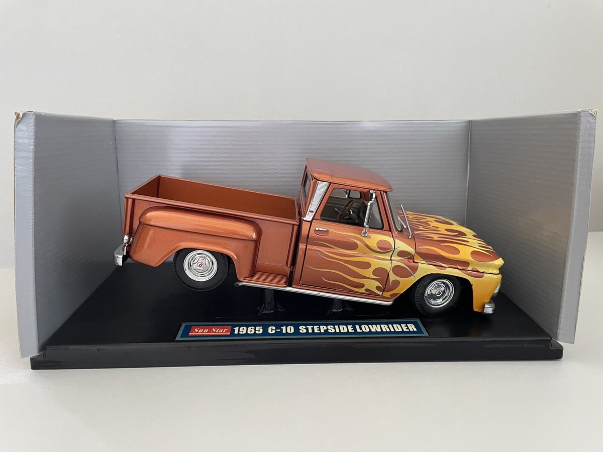 1:18 Die Cast Sun Star Classic '65 Chevrolet C-10 Stepside