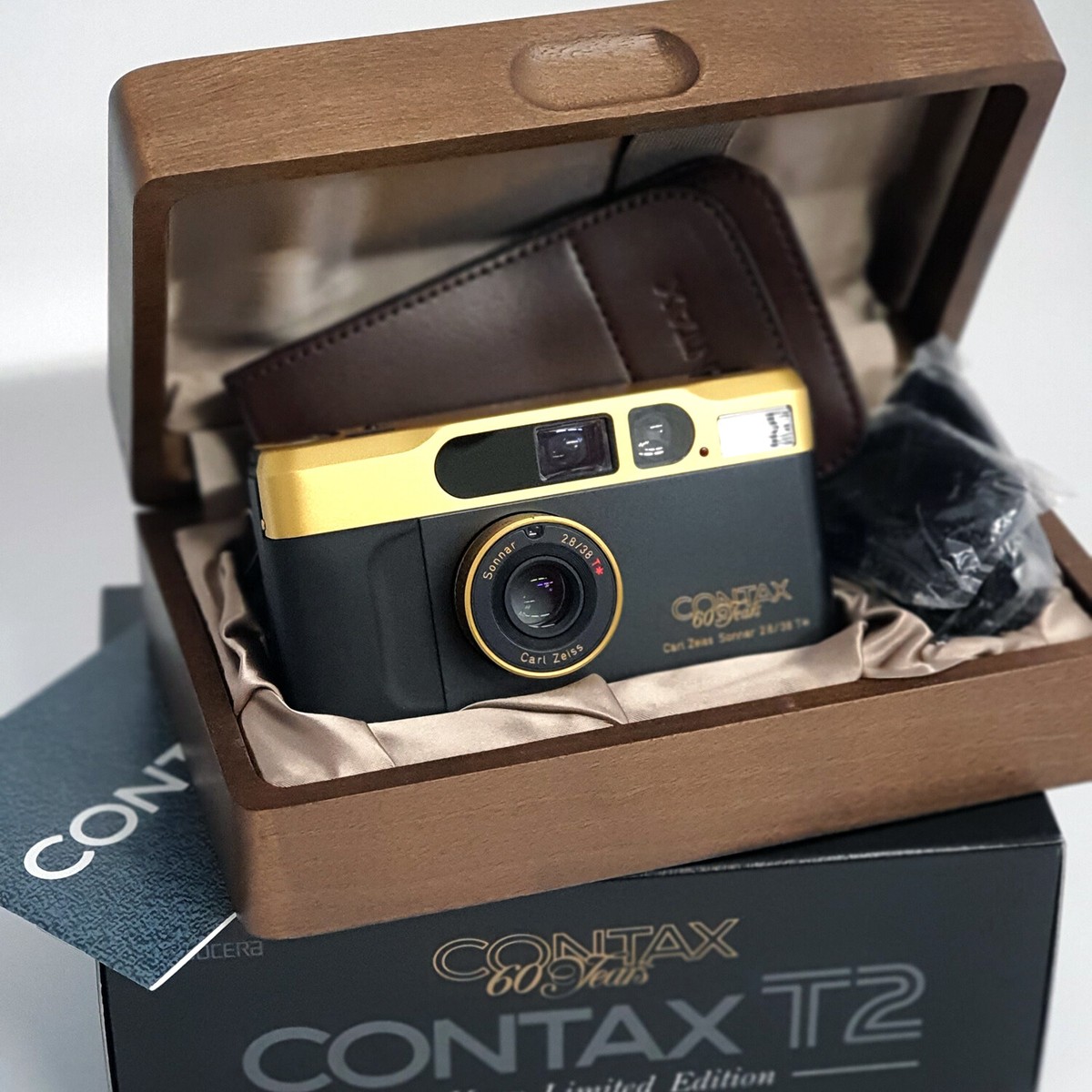Contax T2 Gold – 60 Years Limited Edition (Brand New, Serial