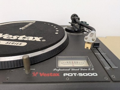Vestax PDT-5000 Direct Drive DJ Turntable Quartz Lock Vinyl Record