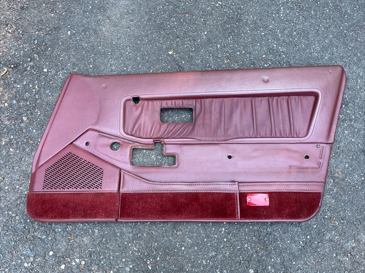84-89 Nissan 300ZX Z31 Right Passenger RH Interior Door Trim Panel