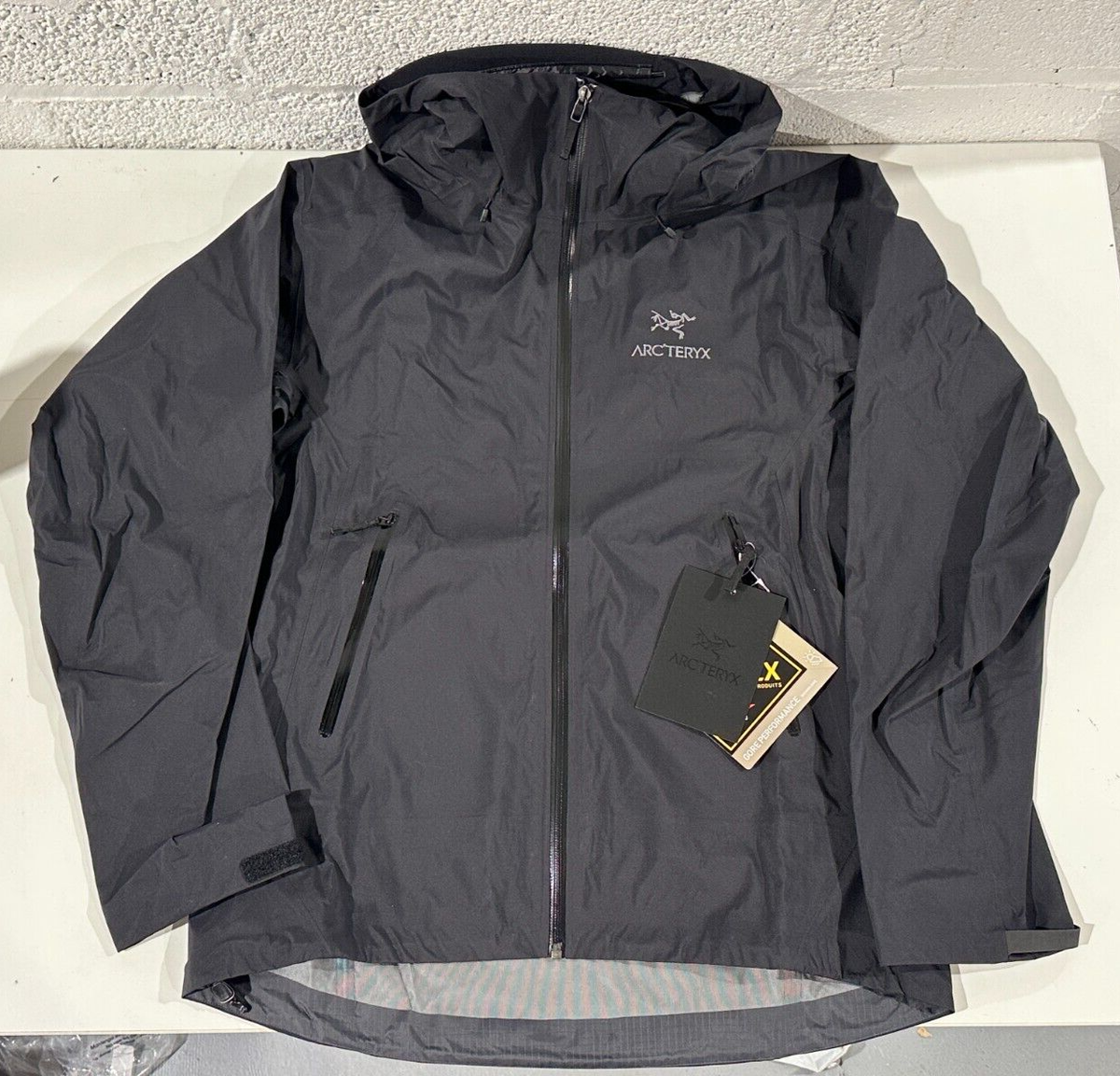 NEW Arc'teryx Beta LT Jacket 26844 Goretex Black 465051 NWT Men's