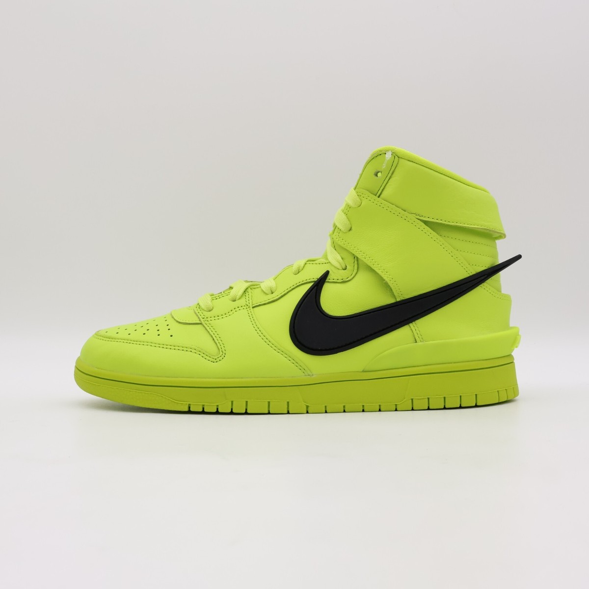CU7544-300 Nike Dunk High AMBUSH Flash Lime Atmic Green Black
