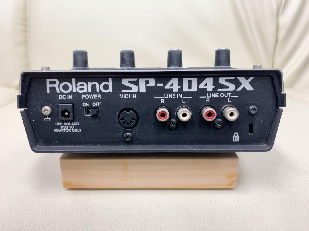 Roland SP-404SX Compact Linear Wave Sampler | eBay