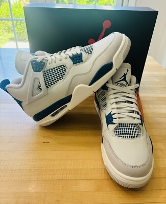 Nike Air Jordan 4 Retro Military Blue / Industrial Blue (2024