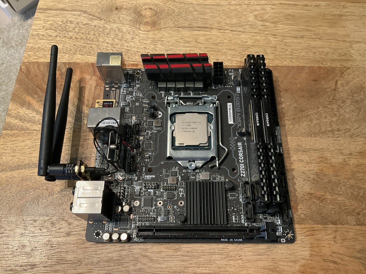Z270i CORSAIR MOTHERBOARD / i7 7700k CPU / CPU AIO / 16GB 2400 MHz