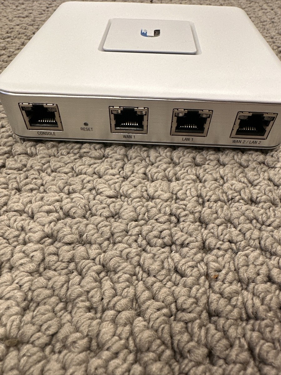 Ubiquiti Networks UniFi Security Gateway (USG) - USG-3P. | eBay