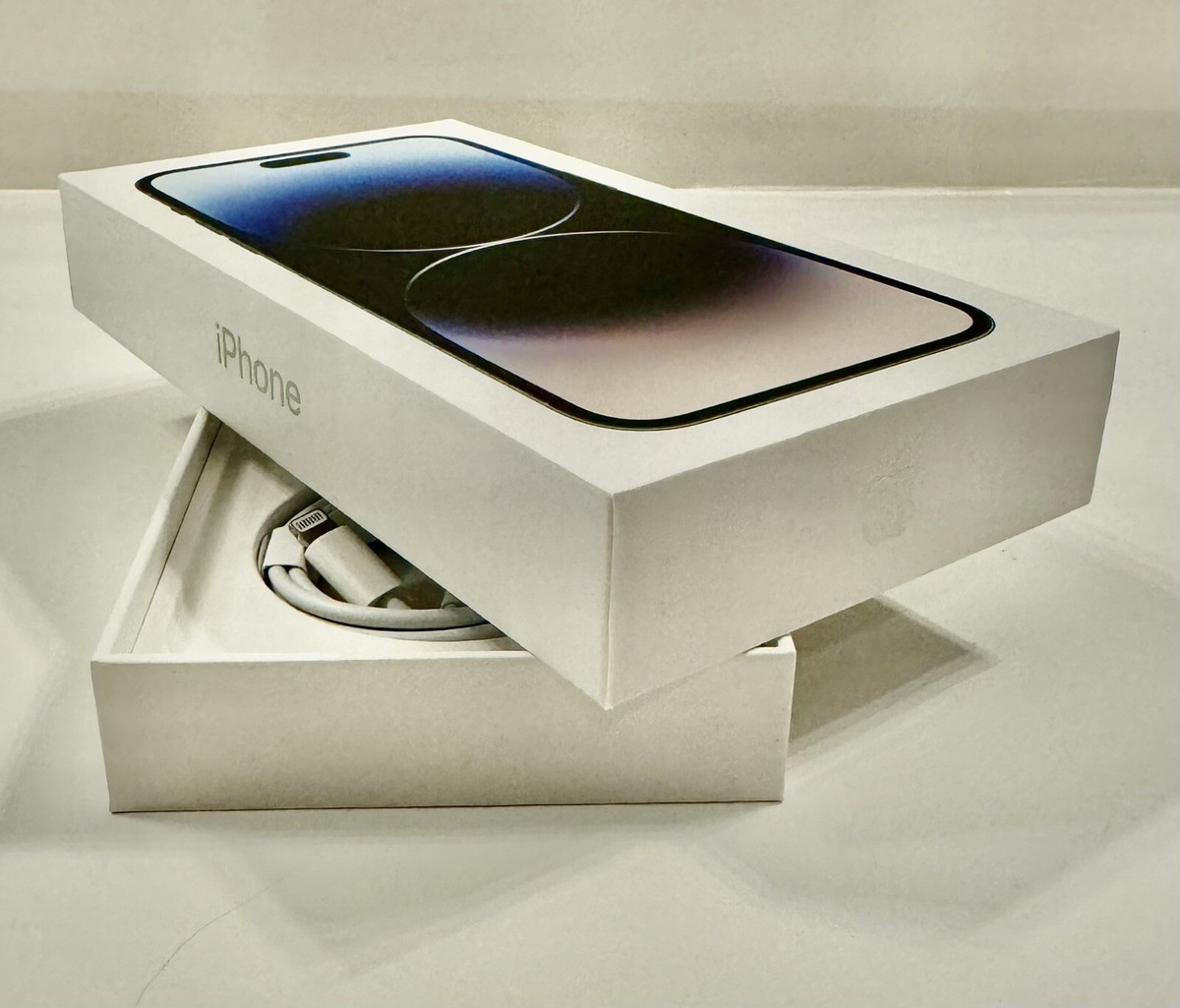 Apple iPhone 14 Pro Max Silver 128gb EMPTY BOX ONLY and Charging