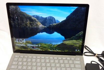 Microsoft Surface Model 1769 i5 8GB RAM 128GB SSD Windows 10 23894