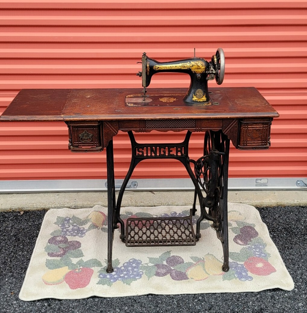 Antique Vintage 1880's Singer Sewing Machine | eBay