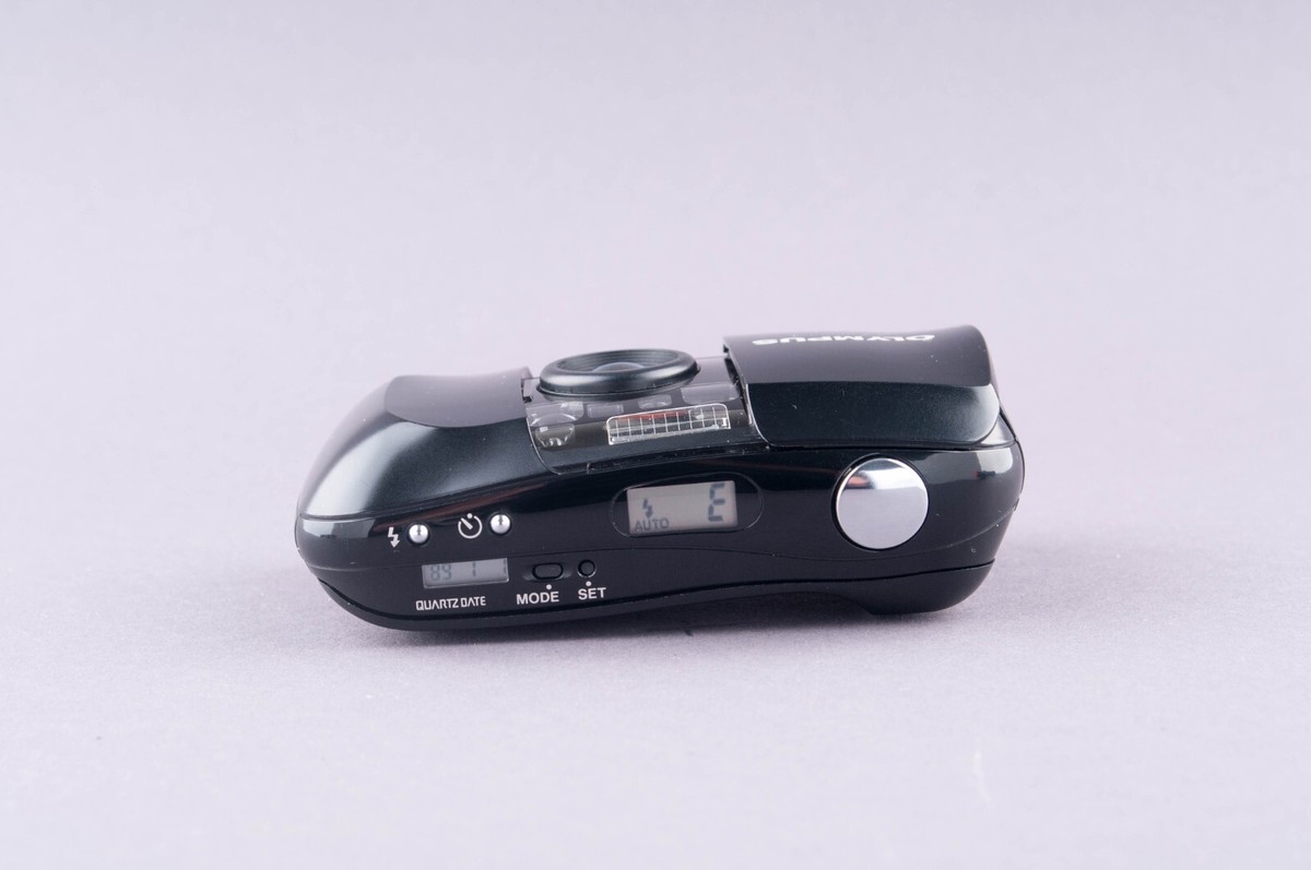 Olympus Mju I Infinity Stylus Quartz Date 35mm Point & Shoot Film