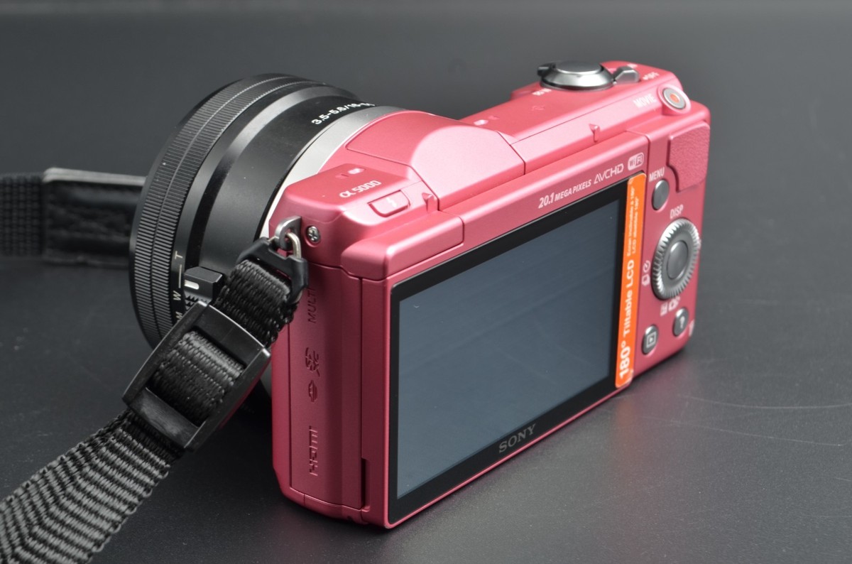 Sony Alpha A5000 1,466 Shots 20.1MP Digital Camera Pink Kit w/ 16