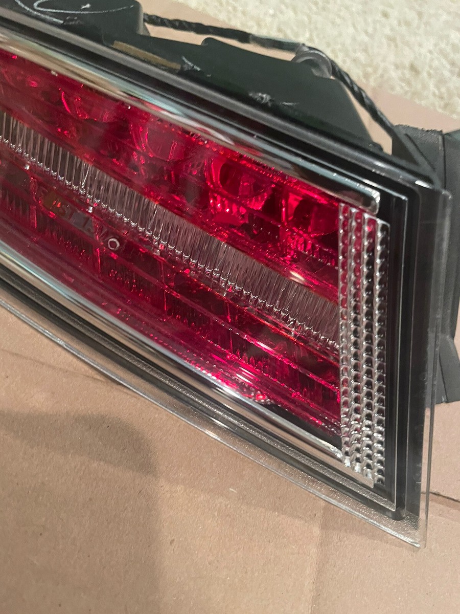 2013-2020 LINCOLN MKZ REAR LEFT DRIVER SIDE OUTER TAILLIGHT TAIL