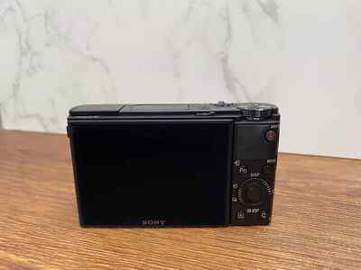 Sony Cyber-shot DSC-RX100M4 RX100 IV 20.1MP 2.9x Optical Zoom