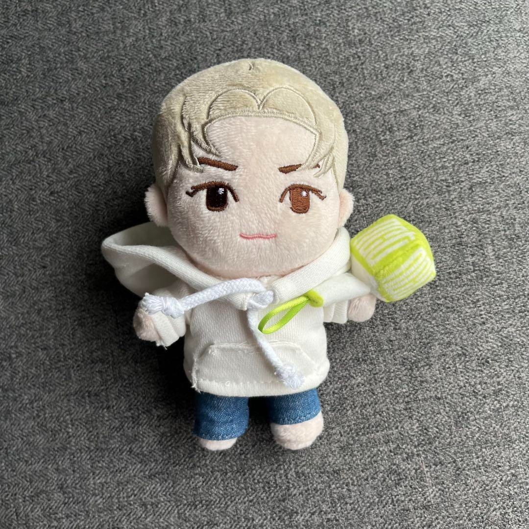 NCT CCOMAZ GROCERY STORE OFFICIAL MD Plush Doll Lee Taeyong NCTzen