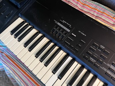Roland XP-80 76-Key Music Workstation Keyboard | eBay