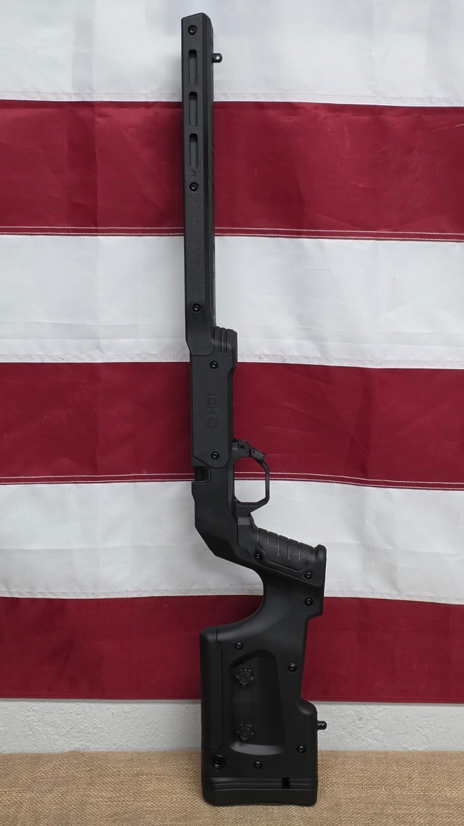 MDT XRS Chassis Remington 700 Short Action [SA/RH], Black - 104691