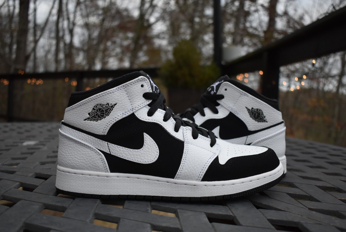 Nike Air Jordan 1 Retro Mid GS 'White' 2018 554725-113 Youth Size