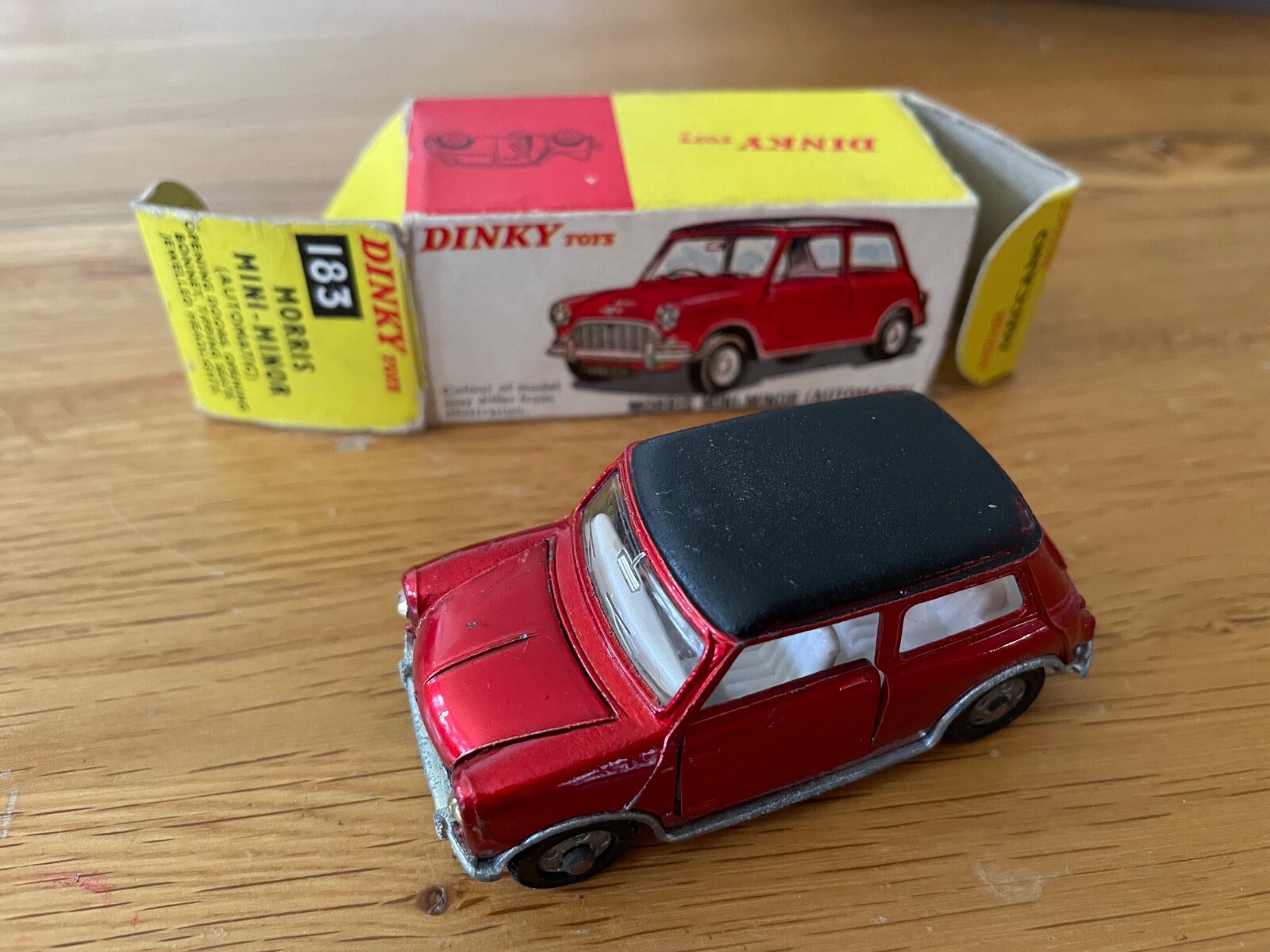 Dinky 183, Morris Mini Minor Automatic - Free Price Guide & Review