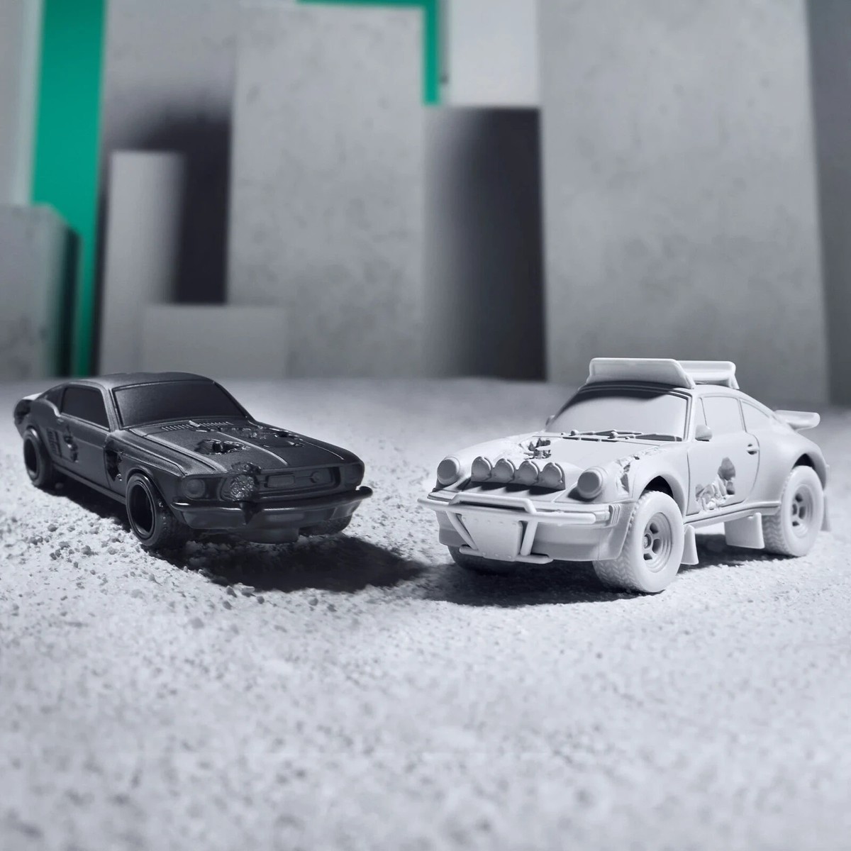 🔥 Hot Wheels x Daniel Arsham Eroded Ford Mustang & Porsche Safari