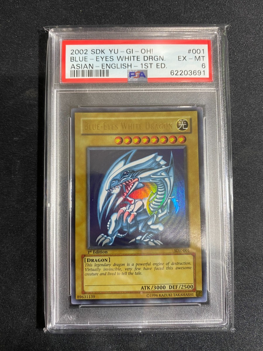 2002 Blue Eyes White Dragon 1st Edition SDK-001 Ultra Rare AE