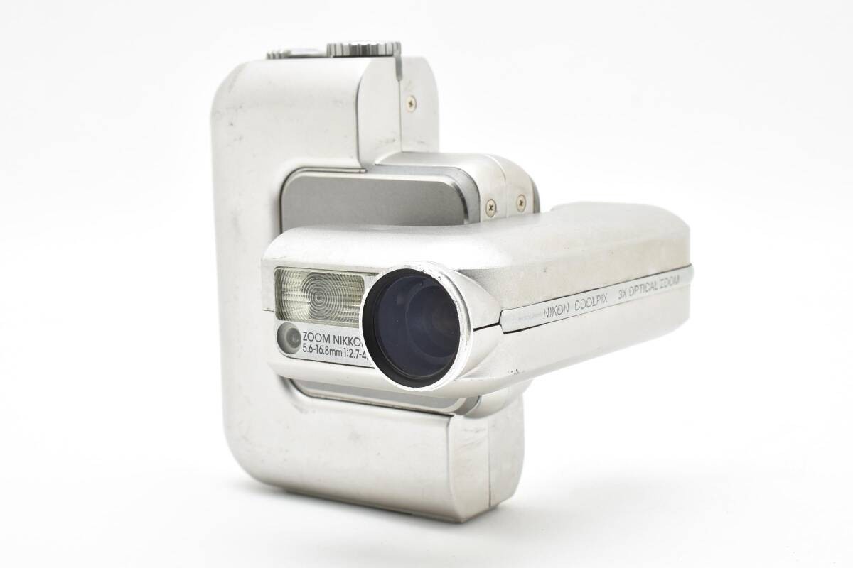 Junk - Nikon COOLPIX SQ Compact Digital Camera Silver English OK