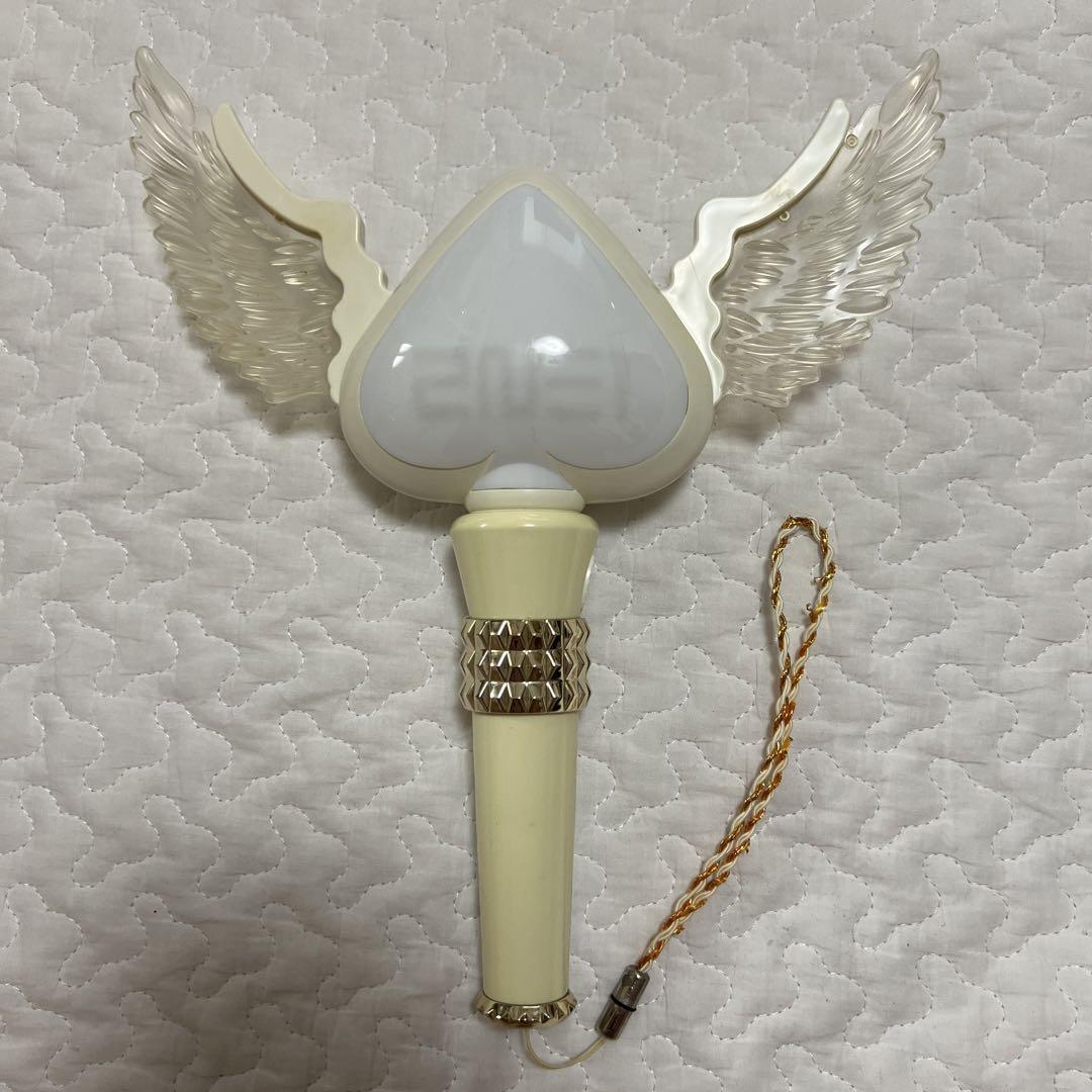 2NE1 Official Light Stick Live Spade Wing Tour Penlight White w