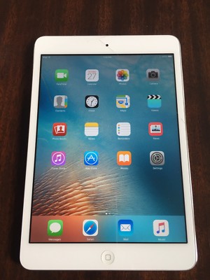 Apple iPad mini 1st Gen - 32GB - White- Wi-Fi, 7.9in - Used