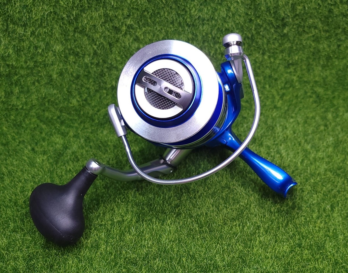 Okuma Azores 5.4:1 Left/Right Hand Spinning Saltwater Fishing Reel