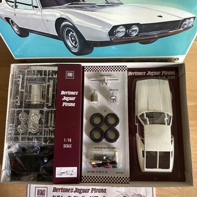 Otaki Bertone Jaguar Pirana 1/16 Scale Vintage Plastic Model Kit